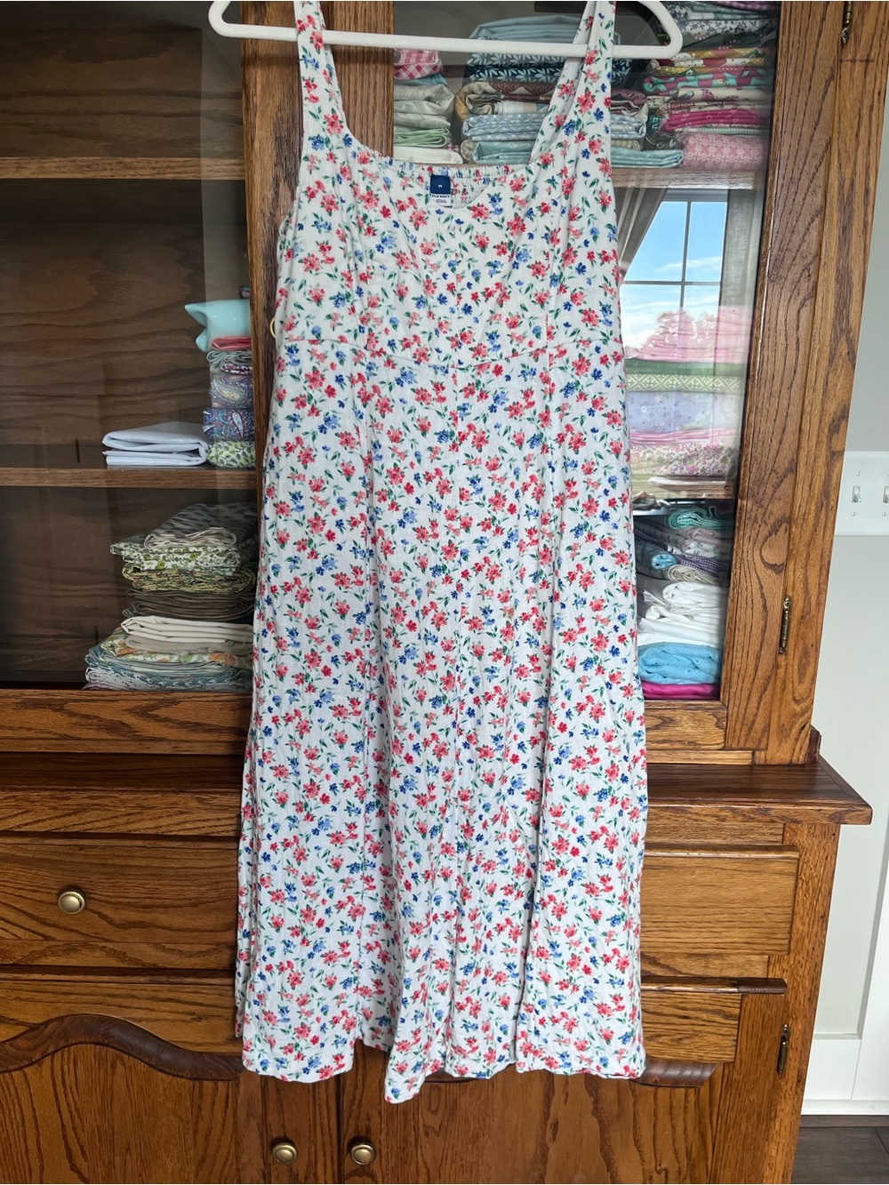 Floral linen midi dress